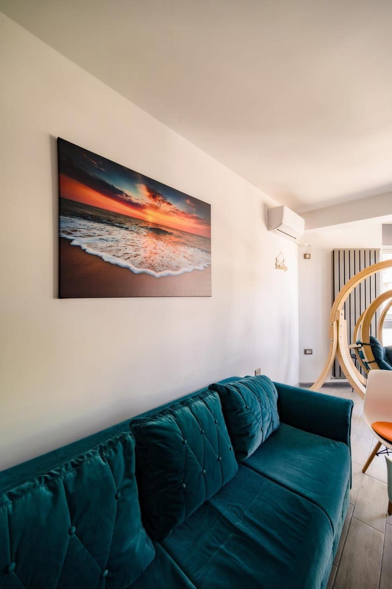 Luxury Suite Alezzi Beach Apartment Piscina Incalzita Sauna Jacuzzi Parking Năvodari Eksteriør bilde